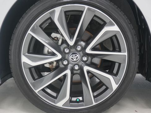 Used 2021 Toyota Corolla SE FWD image 24