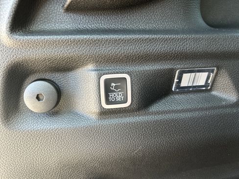 New 2026 Jeep Grand Cherokee L Limited image 8