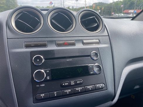 Used 2012 Ford Transit Connect XLT FWD image 11