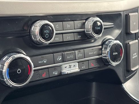 Used 2022 Ford F150 XLT w/ Equipment Group 302A High image 28