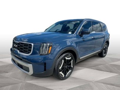 Certified 2023 Kia Telluride S w/ S Sunroof Package