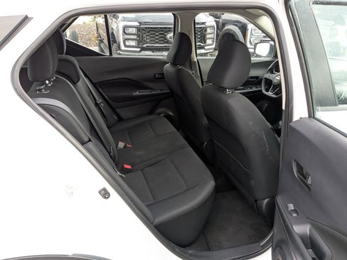 Used 2023 Nissan Kicks S image 29