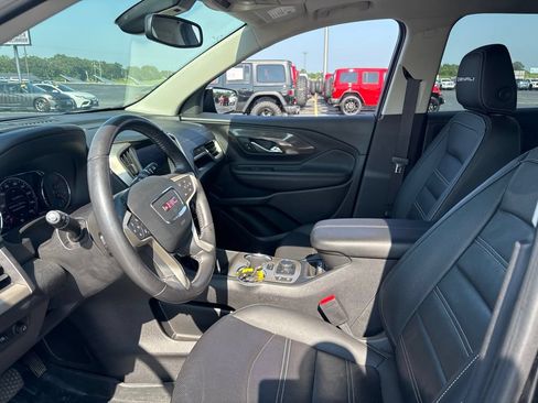 Used 2022 GMC Terrain Denali w/ Black Diamond Edition AWD/4WD image 14