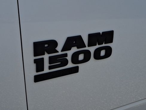 Certified 2024 RAM 1500 Warlock AWD/4WD image 30