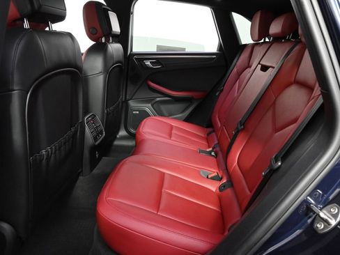 Used 2022 Porsche Macan GTS AWD/4WD image 25
