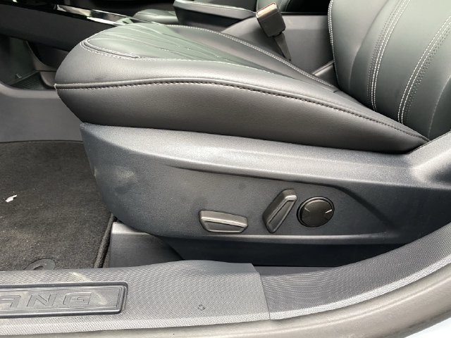 Certified 2025 Ford Mustang Mach-E Select AWD/4WD image 22