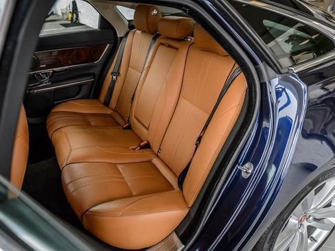 Used 2016 Jaguar XJ R-Sport AWD/4WD image 42