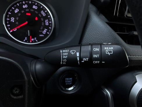 Used 2019 Toyota RAV4 XLE FWD image 41