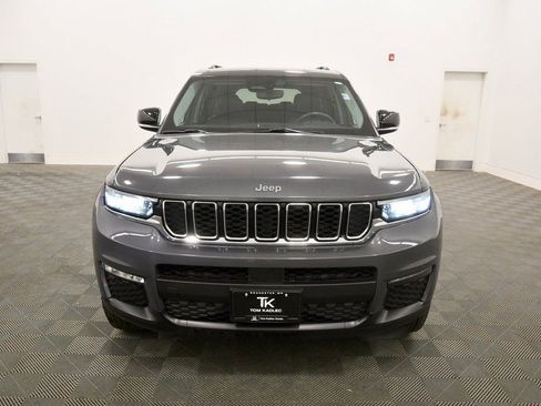 Used 2023 Jeep Grand Cherokee L Limited image 11