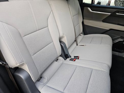 New 2026 GMC Acadia Elevation image 26