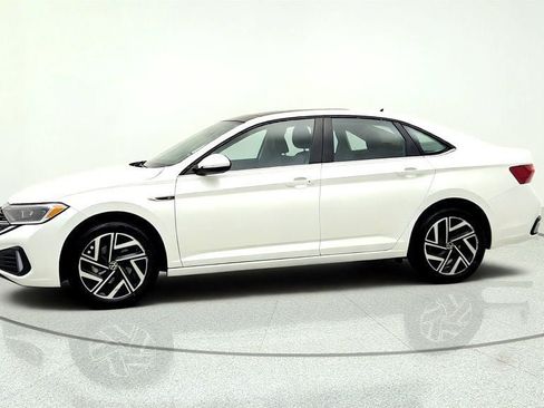 Used 2023 Volkswagen Jetta SEL FWD image 8
