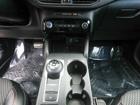 Used 2023 Ford Escape ST-Line Select w/ Tech Pack #2 image 19