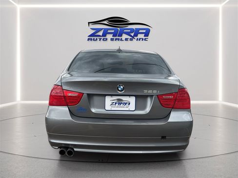 Used 2011 BMW 328i Sedan RWD image 6