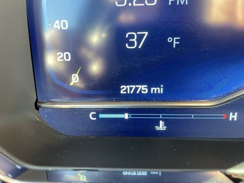 Used 2024 Chevrolet Silverado 3500 LTZ w/ LTZ Plus Package image 9