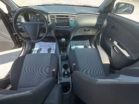Used 2009 Kia Rio LX FWD image 16