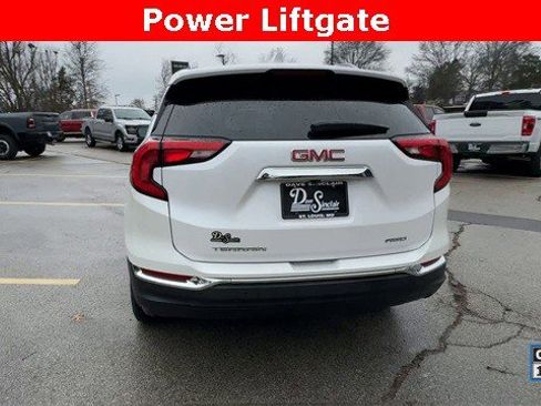 Used 2021 GMC Terrain SLT image 9