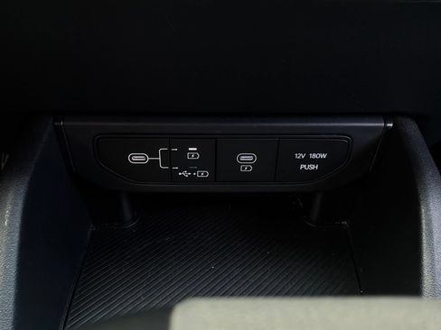 Used 2025 Kia K4 FWD image 26