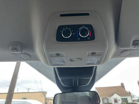 Used 2024 Ford Transit 350 XL image 61