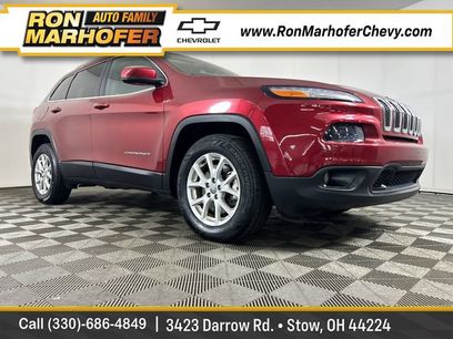 Used 2017 Jeep Cherokee Latitude w/ Safety/Convenience Group