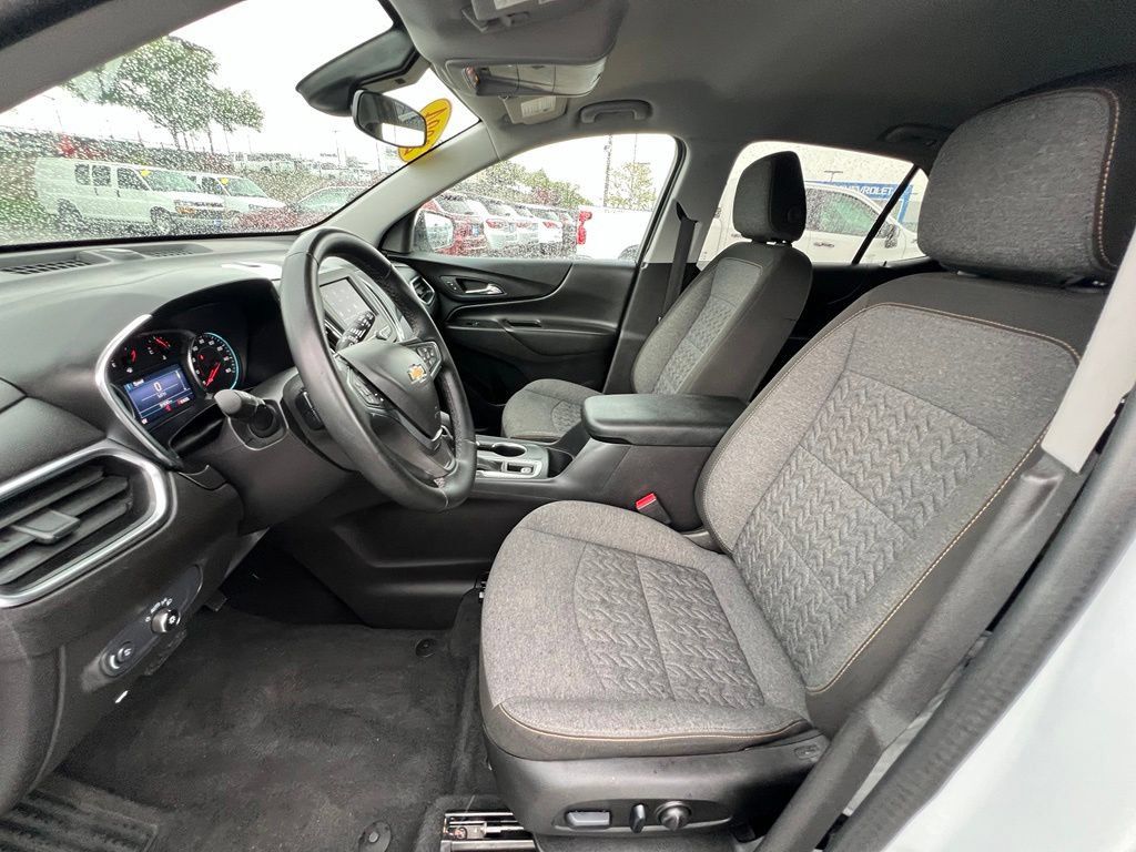 Used 2024 Chevrolet Equinox LT AWD/4WD image 19