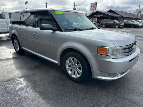 Used 2012 Ford Flex SE image 4