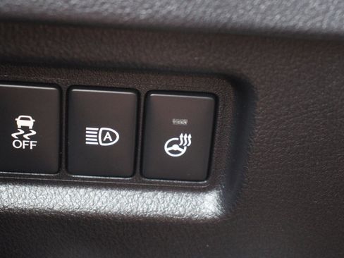 Used 2022 Lexus GX 460 Premium w/ Accessory Package AWD/4WD image 33