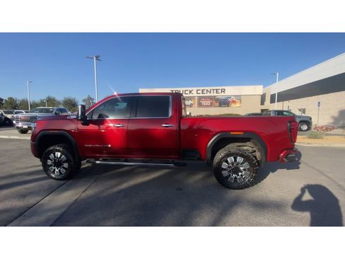 Used 2024 GMC Sierra 2500 Denali w/ Denali Reserve Package image 5