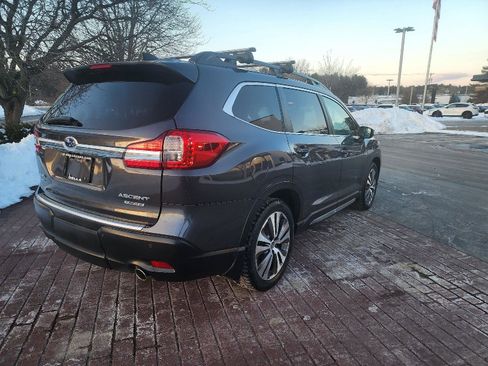 Used 2021 Subaru Ascent Limited w/ Technology Package image 8