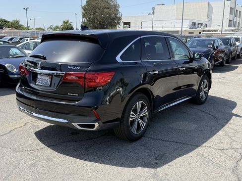 Used 2018 Acura MDX SH-AWD image 9
