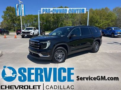 Used 2025 GMC Acadia Elevation