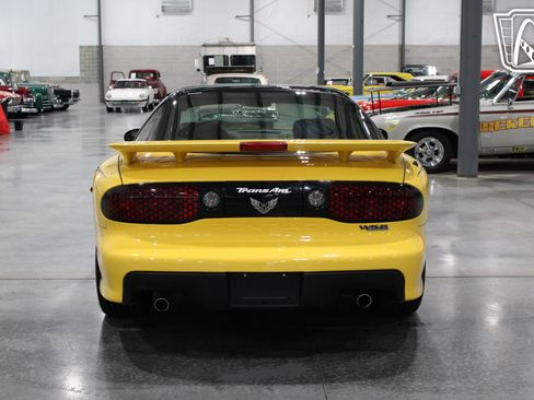 Used 2002 Pontiac Firebird Trans Am w/ SLP Firehawk Pkg image 39