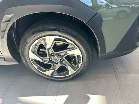 Used 2024 Subaru Crosstrek 2.5i Limited AWD/4WD image 23