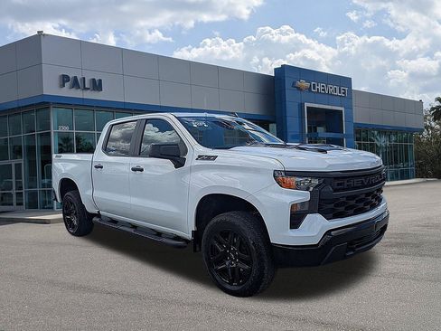 Certified 2025 Chevrolet Silverado 1500 Custom Trail Boss w/ Dark Appearance Package AWD/4WD image 1