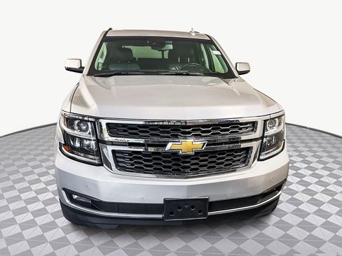 Used 2019 Chevrolet Tahoe LT image 2