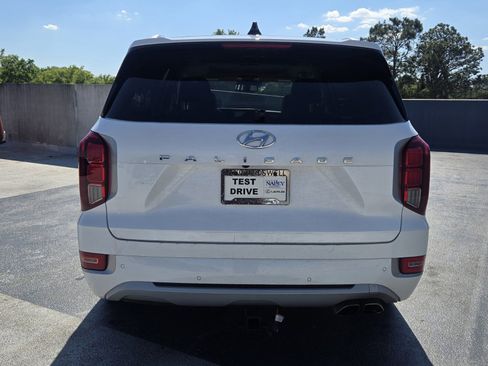 Used 2021 Hyundai Palisade Limited image 4