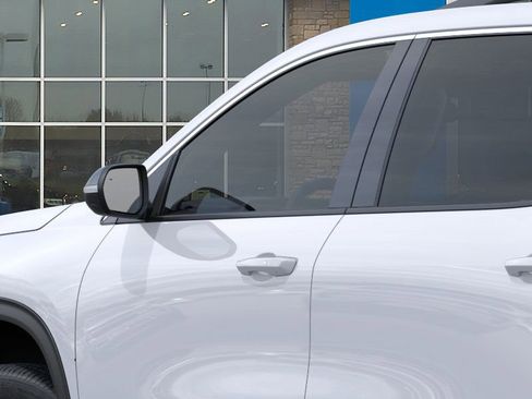 New 2026 Chevrolet Traverse LT w/ LPO, Floor Liner Package image 12