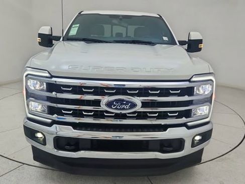 Used 2023 Ford F350 Lariat w/ Tow Technology Package image 13