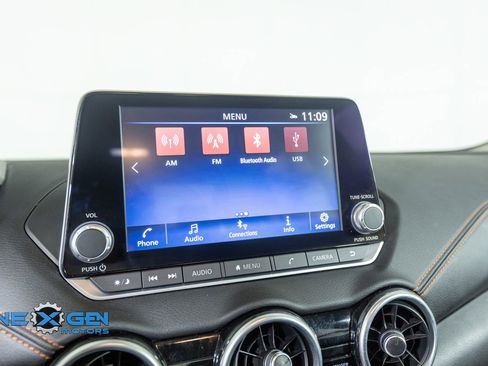 Used 2022 Nissan Sentra SR w/ SR Premium Package FWD image 19