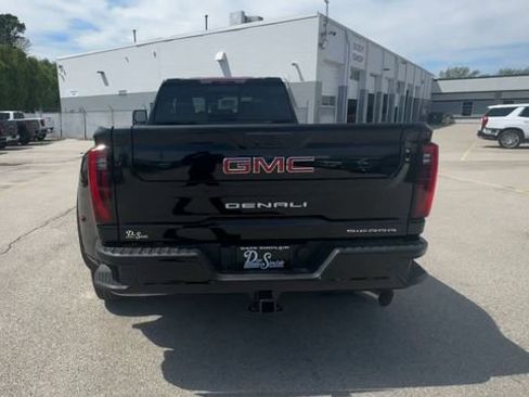 New 2026 GMC Sierra 3500 Denali image 7