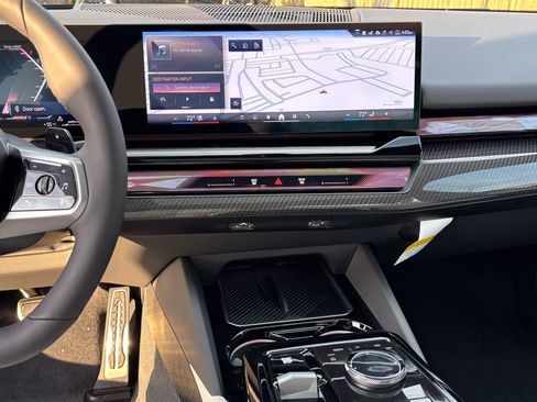 New 2026 BMW 540i xDrive w/ M Sport Package image 21