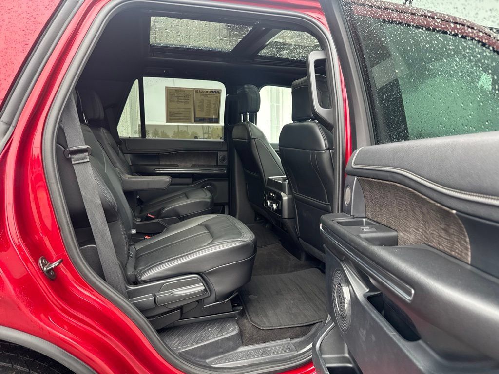 Used 2019 Ford Expedition Limited AWD/4WD image 21