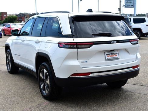 New 2024 Jeep Grand Cherokee Limited 4xe AWD/4WD image 4