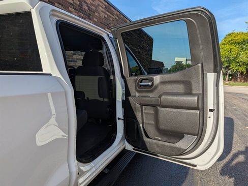 Used 2022 Chevrolet Silverado 1500 Custom AWD/4WD image 19