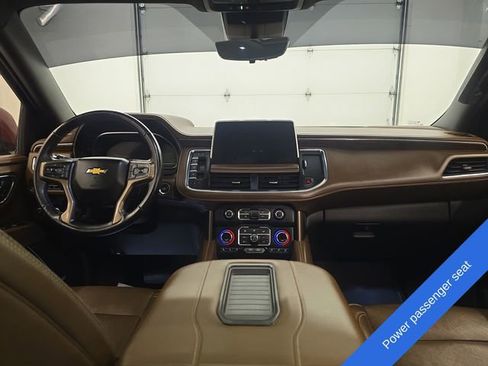 Used 2023 Chevrolet Suburban High Country AWD/4WD image 15