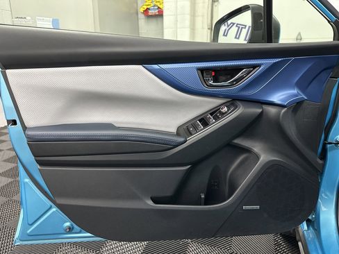 Used 2022 Subaru Crosstrek Hybrid w/ Moonroof Package w/Navigation image 19