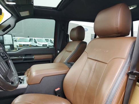 Used 2015 Ford F350 Platinum w/ FX4 Off-Road Package AWD/4WD image 14