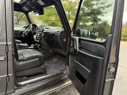 Used 2017 Mercedes-Benz G 63 AMG 4MATIC image 35