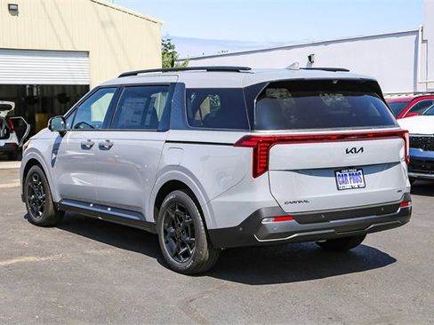 New 2026 Kia Carnival SX Prestige image 7