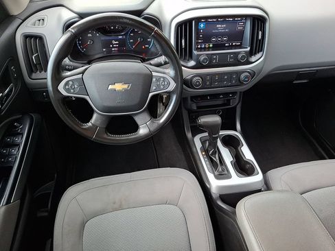 Used 2020 Chevrolet Colorado LT w/ LT Convenience Package AWD/4WD image 12