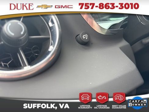 Used 2023 Chevrolet Camaro LT image 21